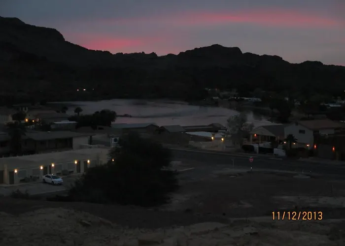Harbour Motel